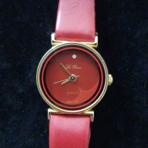 Women's La Reina Watch with Red Leather Band - Picture 2 of 8